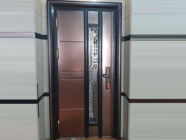 不銹鋼彩板應用在門上